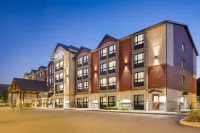 Microtel Inn & Suites by Wyndham Mont Tremblant Hôtels à : 