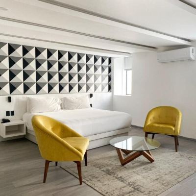 Junior King Suite-Non-Smoking The Andy Promo Code