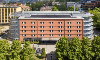 Art City Inn - Housity