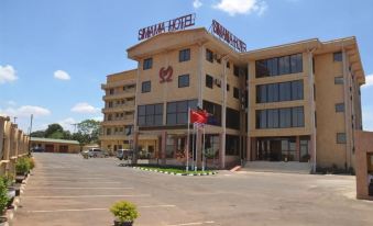 Simama Hotel