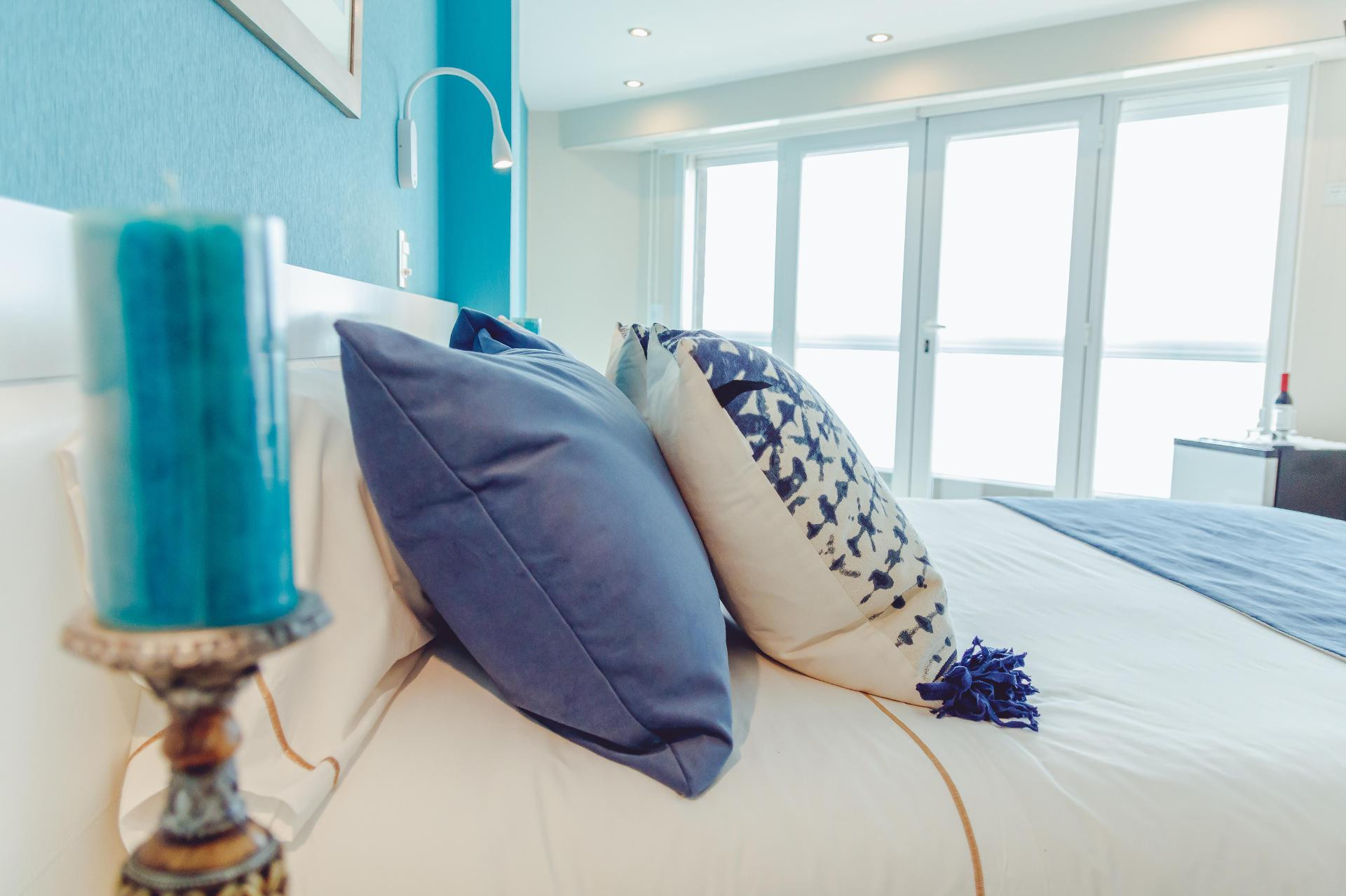 Hotel Las Rocas海景套房