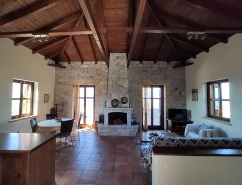 带私人泳池的别墅 - 伊莱拉