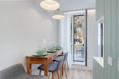 带露台一室公寓