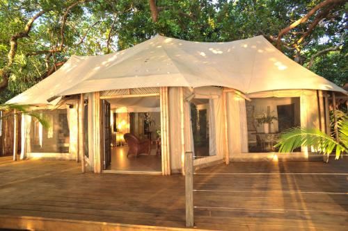 豪华别墅 - 带私人游泳池 - 水滨