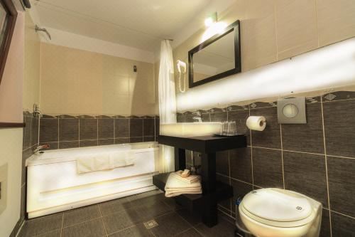 山景豪华双人或双床房