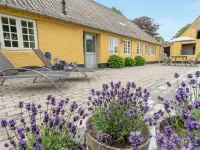 "Ilsa" - 9.8km from the Sea