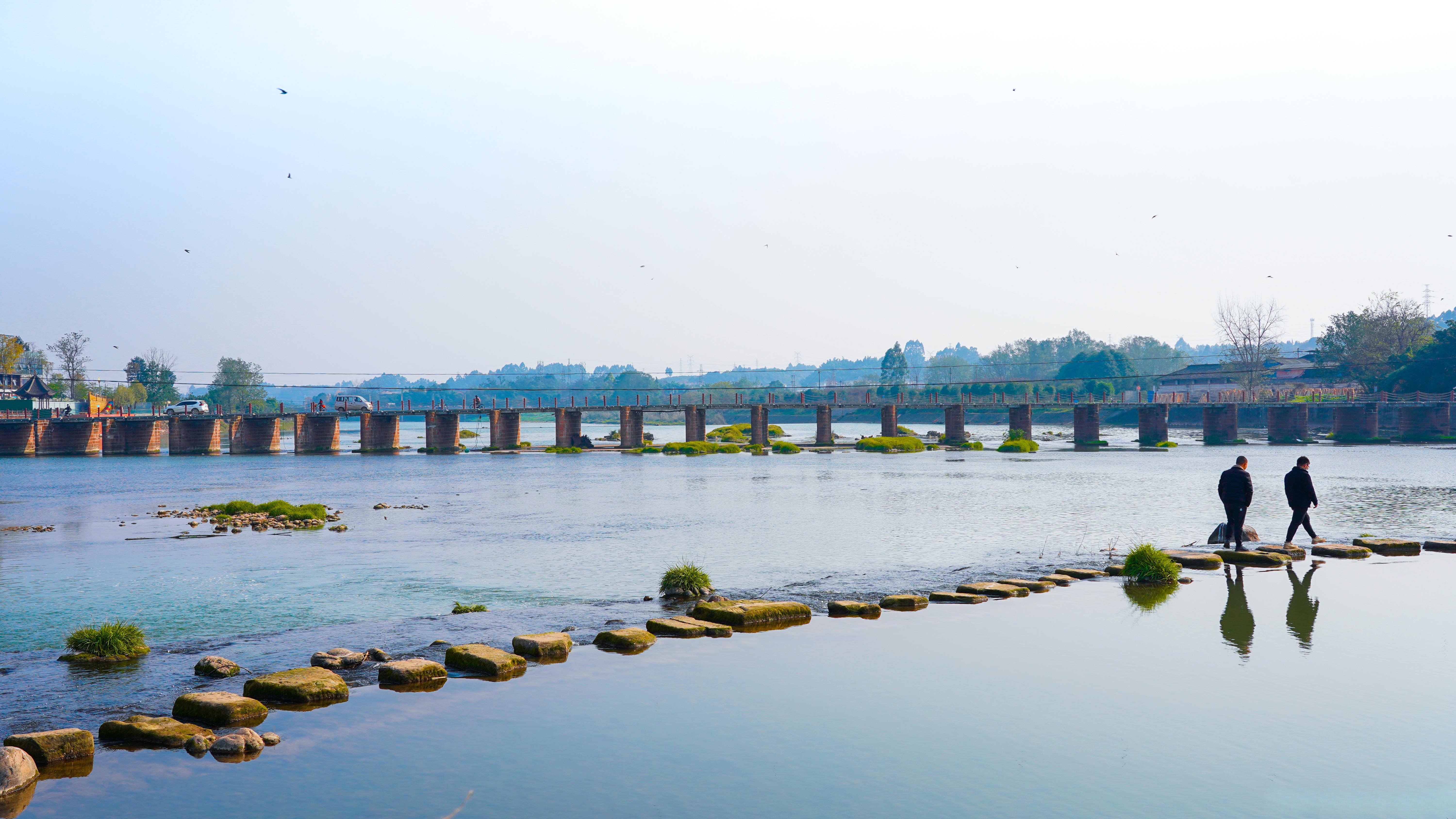 河景漫游丨大床房（至尊河景）