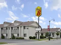 Super 8 by Wyndham la Crosse Hotels in 