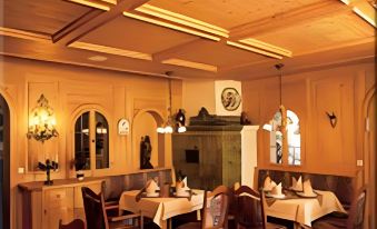 Hotel-Restaurant Kreuzhuber - Housity