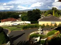 Bathurst Heights Bed & Breakfast