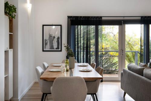 Delfryn - Stylish and Modern, with Great Views 三卧室房屋