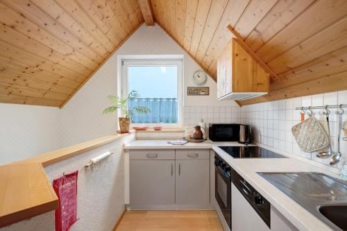 高级一卧室带阳台公寓