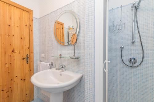 高级一卧室带阳台公寓