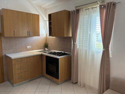 一卧室公寓（带阳台）