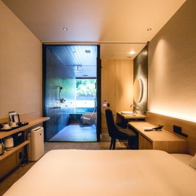 スーペリアルーム(ダブル)(浴室)(本館) 東道後のそらともり クーポン