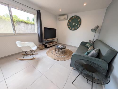 Impression du Sud G?te 2 Two-Bedroom House