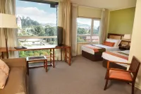 Solace Hotel Puerto Varas Отели в г. 