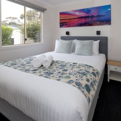 Queen Studio Iluka Holiday Centre Promo Code