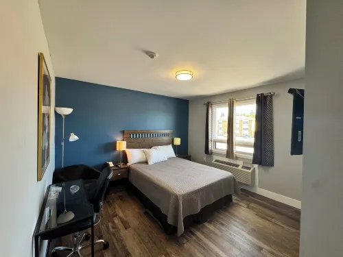 Alpha Inn