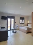 Rafkon Luxury Apartments - Myrina