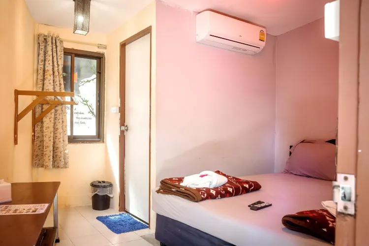 ห้องเบสิค เตียงใหญ่