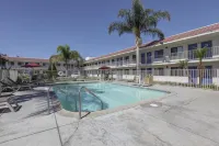Motel 6 Corona, CA - Norco