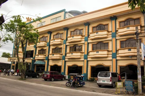 皇冠皇家酒店