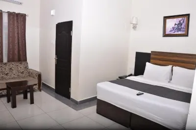 Adachukwu Hotel and Suites Hôtels à : 