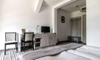 Hotel&SPA Dwór Droblin - Housity