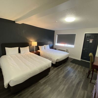 Luxury Room-2 Queen Beds Bavarian Inn Promo Code