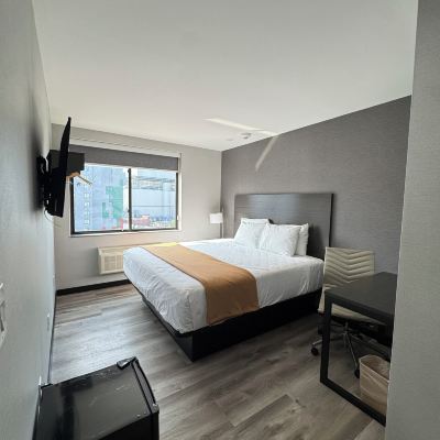 King Room-Non-Smoking Hotel the Villa Promo Code