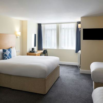 標準客房，1張雙人床和2張單人床 列王酒店優惠