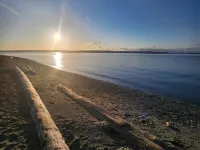 Charming 2-bedroom, 2-1/2 bath,New house with AC, in Seattle. Airport 4.2 miles. ベリアンのホテル