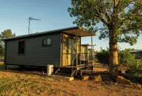 Longreach Tourist Park Hotels in 