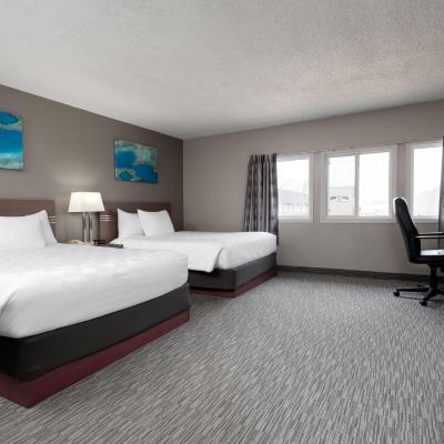 2 Queen Beds, Deluxe Room, Full Kitchen, Non-Smoking Stanford Inn & Suites Promo Code