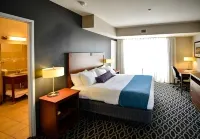 Bluemont Hotel