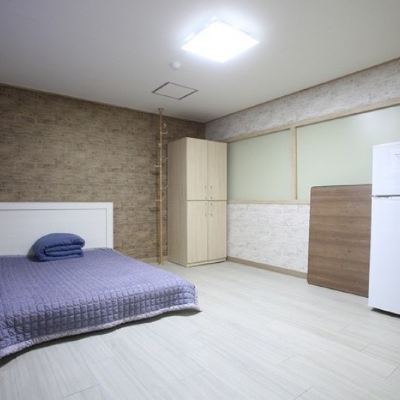 304 Bed Studio