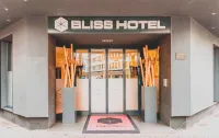Bliss Hotel Отели в г. 