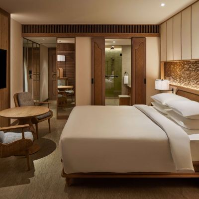 嘉賓軒客房 （1張特大床） 巴釐凱悦酒店優惠