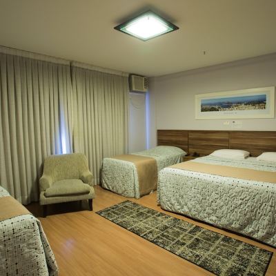 Deluxe Quadruple Room