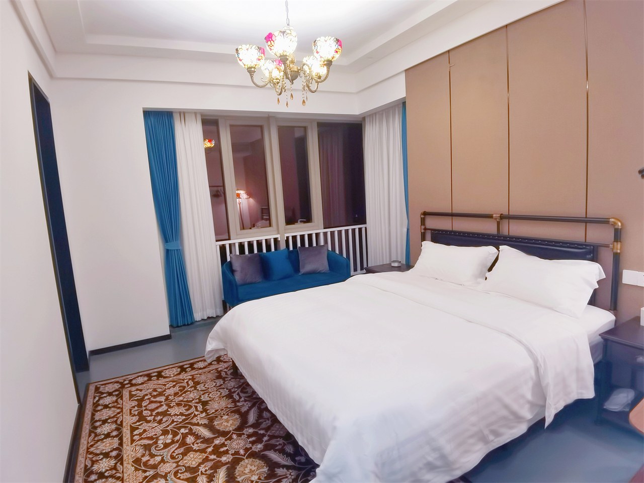 高端三室一厅套房