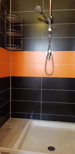 三人房（带独立浴室）