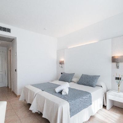 Double Standard Room with Balcony and/or Terrace Hotel Princesa Playa Promo Code