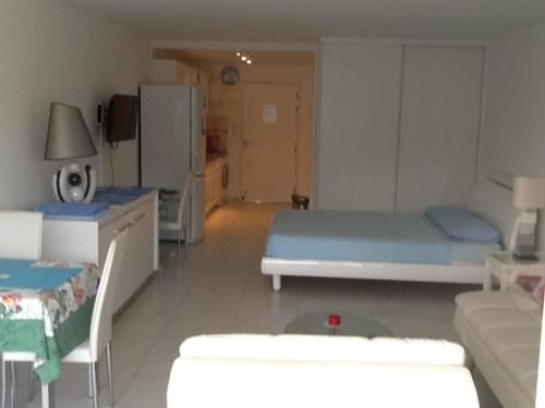 Studio 23 Orient Bay Studio With Mountain View