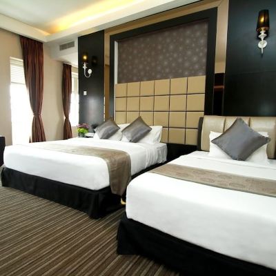 Superior Family Suite with Bathtub Kupon The Sterling Boutique Hotel Melaka