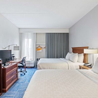 Queen Room with Two Queen Beds - Non-Smoking Allentown Park Hotel, Ascend Hotel Collection Promo Code