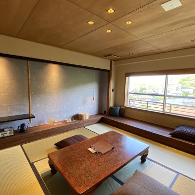 East Wing Japanese-Style with Bath, River View
