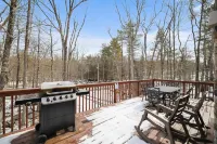 Lake House in the Summer, Ski Chalet in the Winter, Dog Friendly!