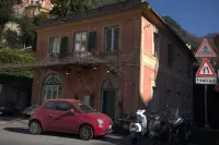 Bosmi Bed&Language Liguria Hotels in 