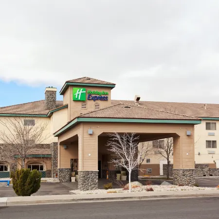 Holiday Inn Express Fallon by IHG Отели в г. Фаллон